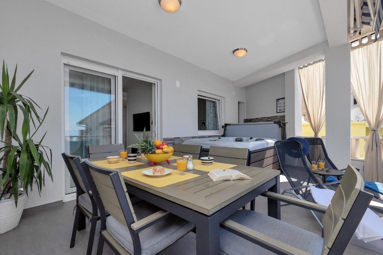 Apartments Villa Joy Podgora Kültér fotó